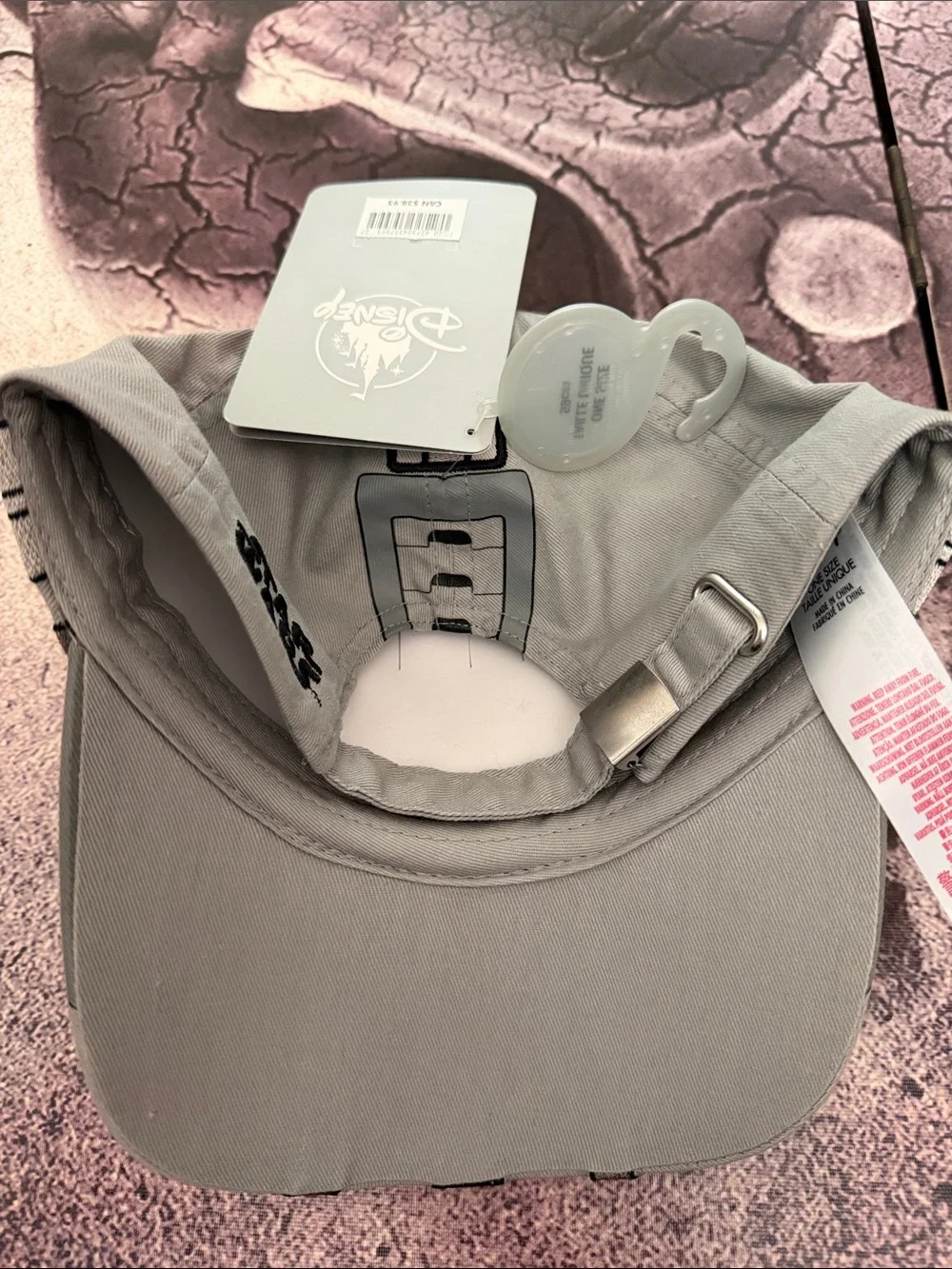 Star Wars Baseball Cap in Light Gray and Black